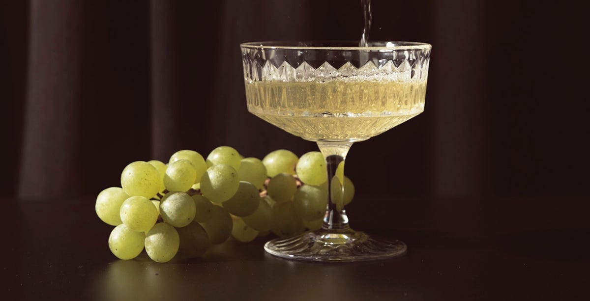 How to say happy new year in Spanish? For each chime of the Real Casa de Correos clock, people eat 1 lucky grape, one for each of the upcoming twelve months.